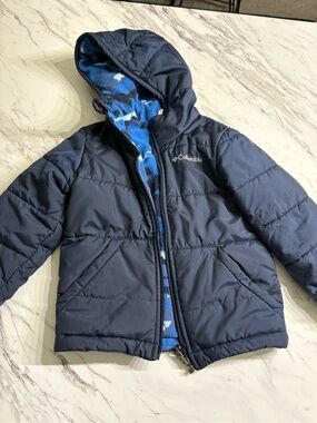 Columbia Kids Navy Puffer Jacket with Blue Camouflage Fleece Liner Reversible